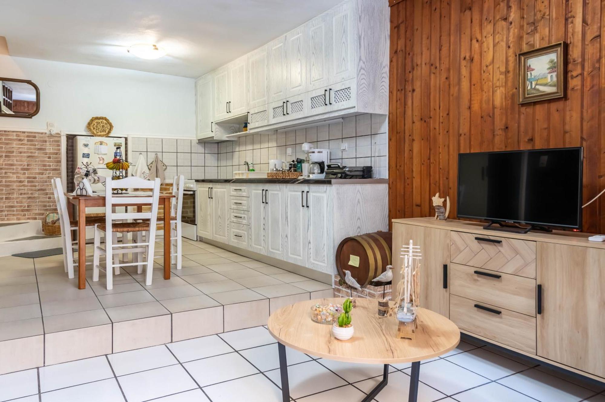 Golden Nest Villa Ханя Екстериор снимка